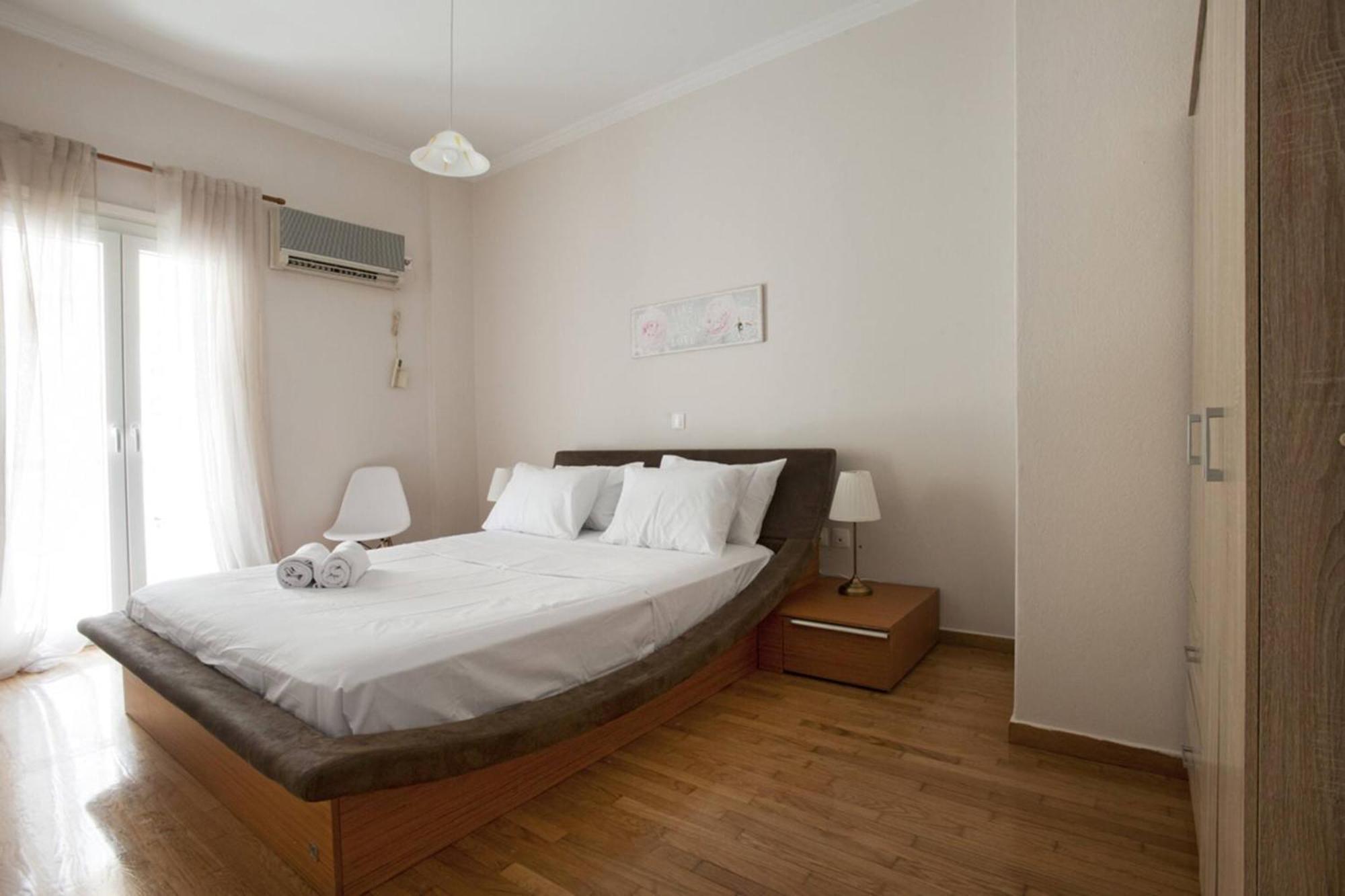 Pop Art Apartment At Koukaki Athens Exterior photo
